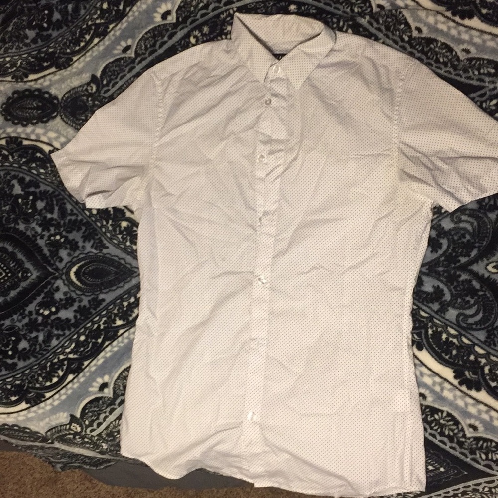 H&M slim fit button up